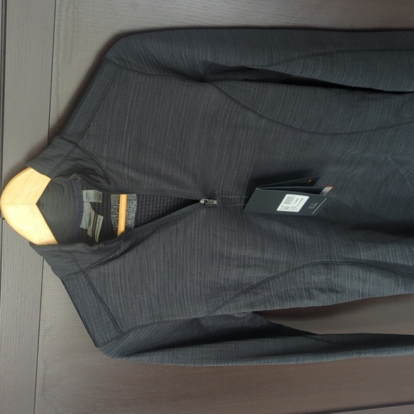 Stormtech Outdoor Charcoal Quarter-Zip Pullover Base Thermal - Size Small NWT - Picture 2 of 9
